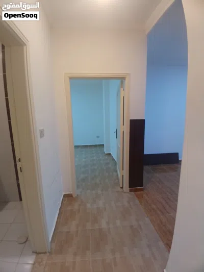 شقه فارغه ايجار في الجبيهه سوبر ديلوكس حي الريان طابق ثاني بحاله ممتازه 2