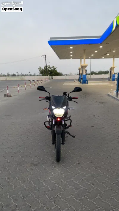 باجاج بولسر 4
