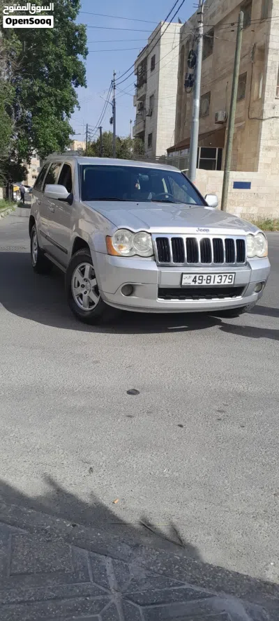 Jeep Grand Cherokee Laredo 3