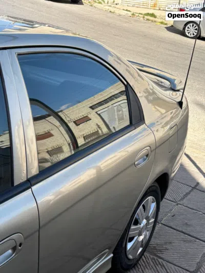 Kia Shuma 3