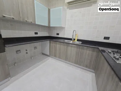فيلا للايجارموقع مميز الموالح الشماليه قريب الموج/Villa for rent, prime location in Al Mawaleh North 2