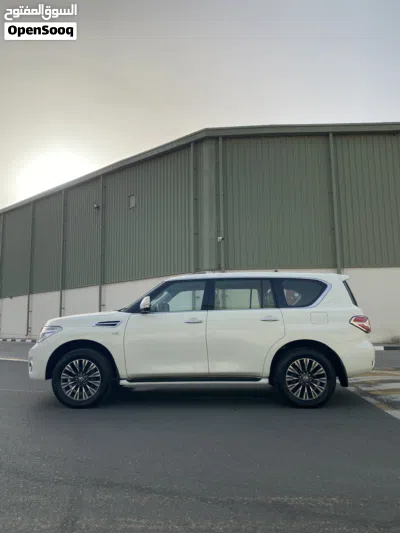 Nissan Patrol SE 3