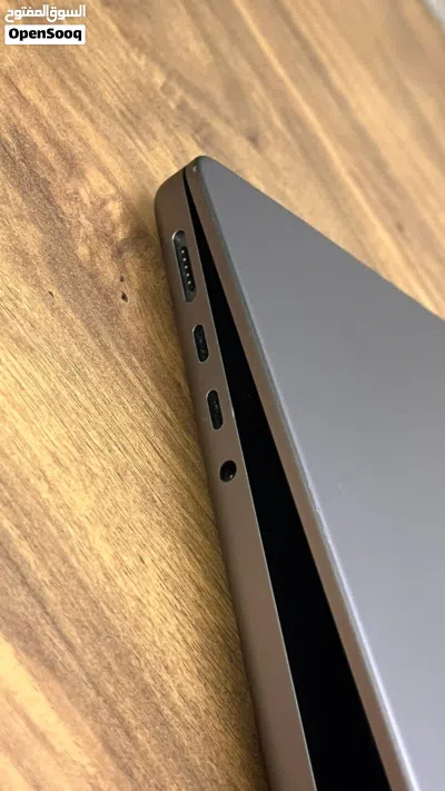 MacBook Pro 4