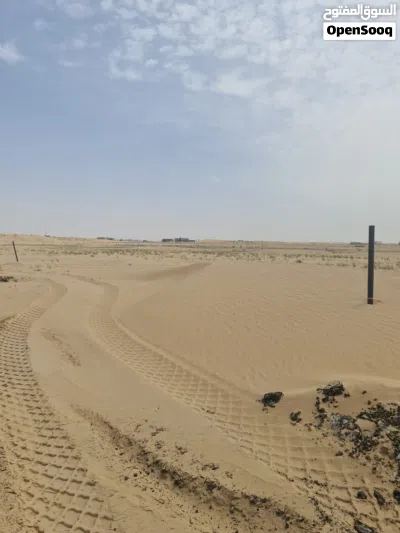 أراضٍ سكنية مميزة للبيع في منطقة الحوشي فرصة مميزة لامتلاك أرض سكنية في موقع استراتيجي بمنطقة الحوش 4