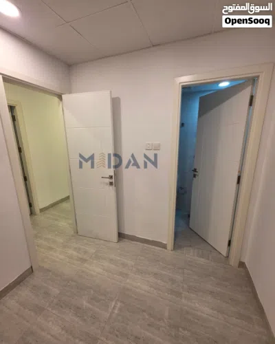 Modern 2 BR Apartment in Al Qurum شقة عصرية غرفتين وصالة 4
