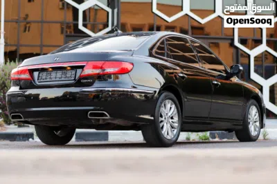 Hyundai Grandeur 4