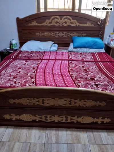 سرير للبيع 3