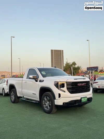 GMC Sierra 1500 Elevation 2