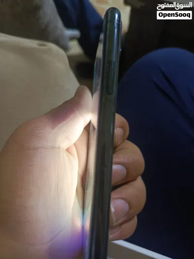 ايفون 11برو ممتاز 2