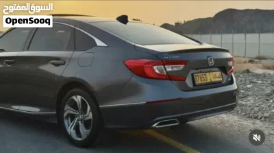 Honda Accord Touring 4
