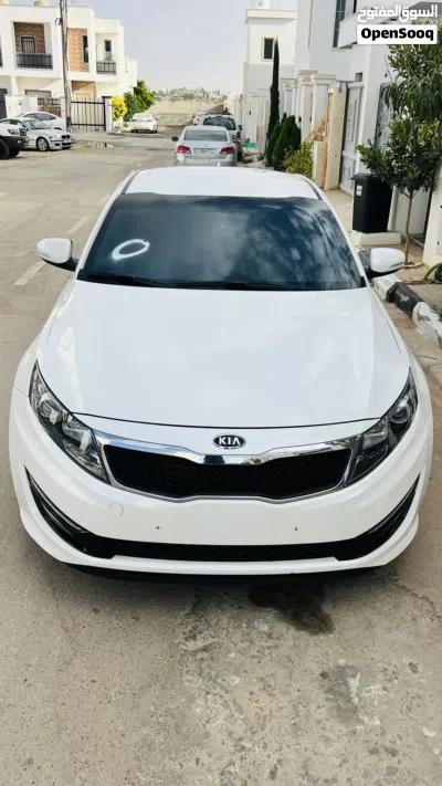 Kia K5 EX 2