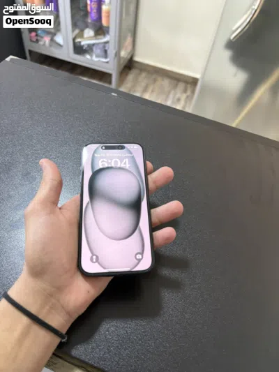 آيفون للبيع 3