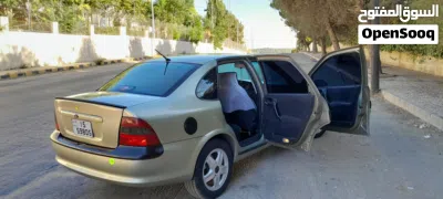 أوبل فيكترا 3
