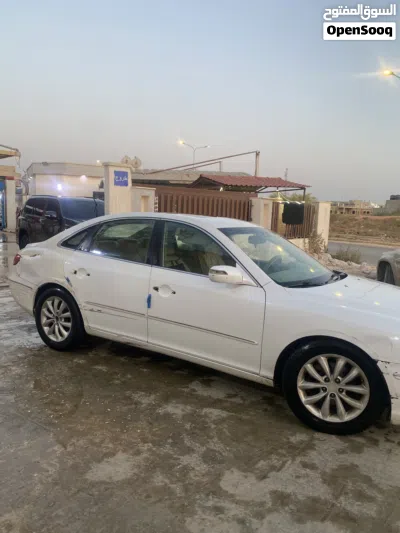 Hyundai Azera Standard 3
