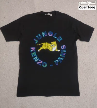 تيشرت STONE ISLAND قياس XL تيشرت KENZO قياس M تيشرت Palm Angels إيطاليا قياس M سعر التيشيرت 10 3