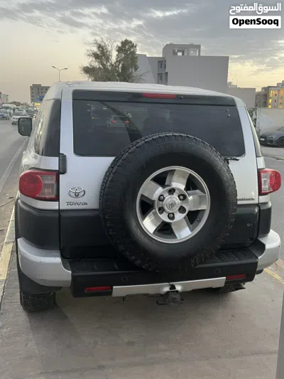 تويوتا FJ GXR 2