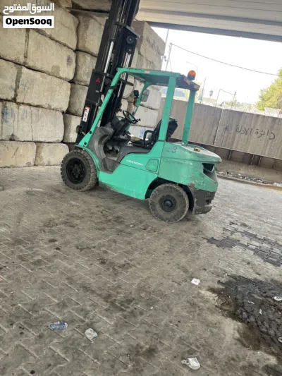 رافعه مسيبوشي3. طن 3. سلايتات. جب حاوية. ناصي. مكفول محرك بلادي وكير بلادي. جاهزة بدون نقص 2