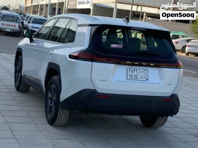 Toyota RAV 4 Standard 4