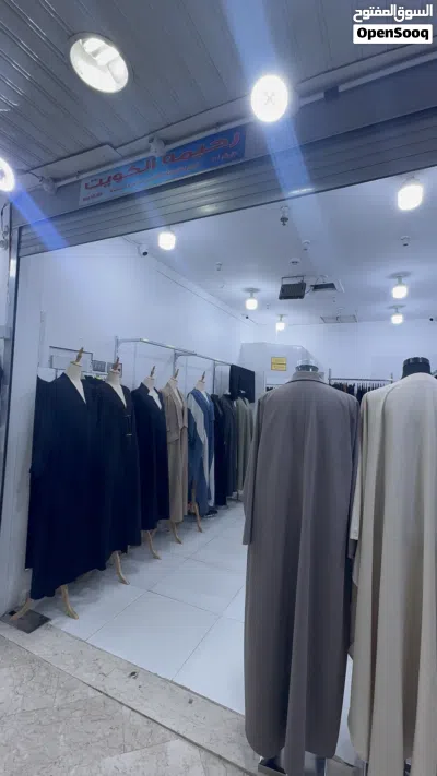 للبيع محل الجهراء مجمع وارة التجاري رئيسي 2