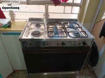 طباخ نضيف شغال سعر 50 الف قفل 3