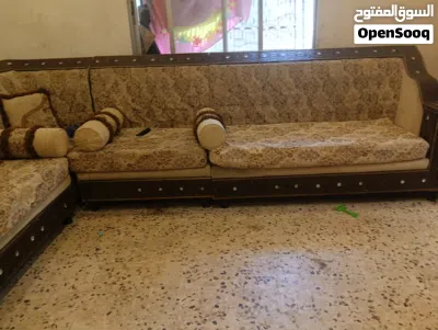 ديوانيه مستعمل نظيف .. البيع بسبب الرحيل 2
