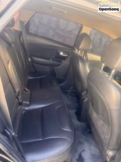 Kia Niro EX 4