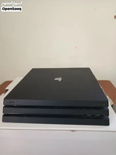 بلايستيشن 4 pro 4