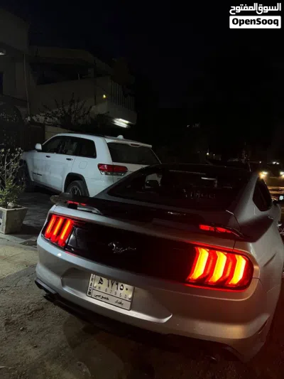 Ford Mustang EcoBoost 4
