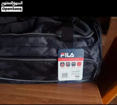 شنتة handbag تستخدم للجيم او للسفر جديدة ماركة FILA صنع CAMBODIA 3