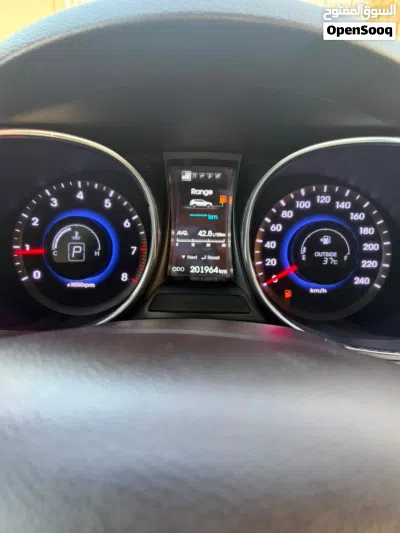 Hyundai Santa Fe Standard 4
