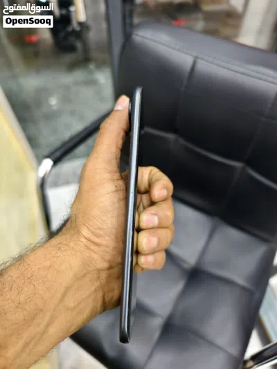 techno SLIM 4