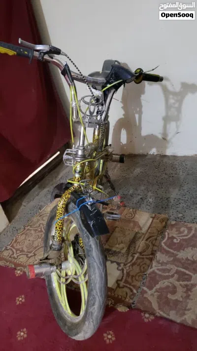*للبيع دراجة BMX استعراض نقشة نادرة 3