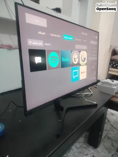شاشة قيمنق 165 هيرتز 4
