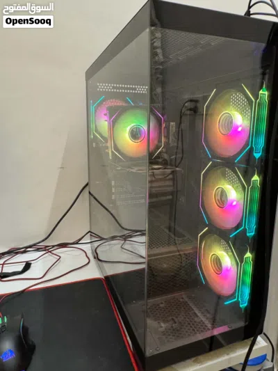 كيس pc 4070 سوبر سعره 1900 2