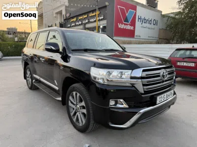 تويوتا لاند كروزر VXR 2