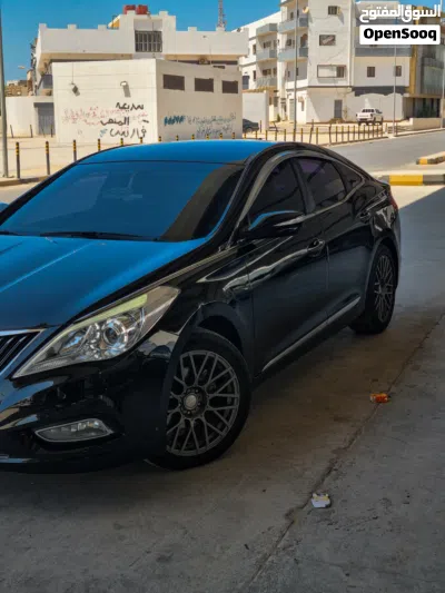 هيونداي ازيرا Standard 2