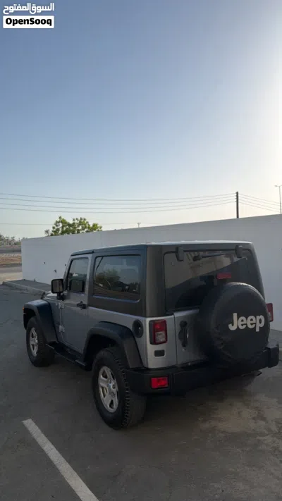 Jeep Wrangler Sport 2