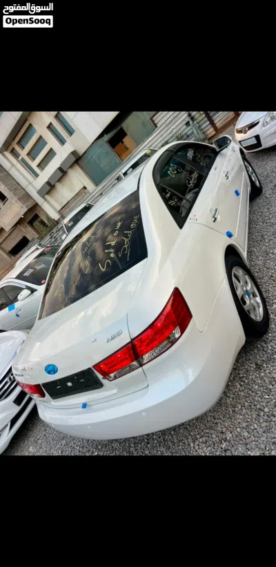 Hyundai Sonata SE 2