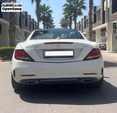 Mercedes Benz SLC-Class Standard 3