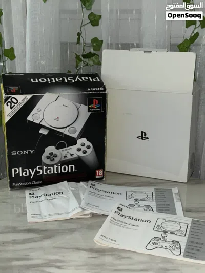لبيع جهاز Sony PlayStation Classic الأصلي حالة الجهاز: ممتازة جدًا ونظيفة للغاية. 2