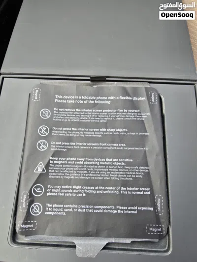 Honor Fold 3v phone 2