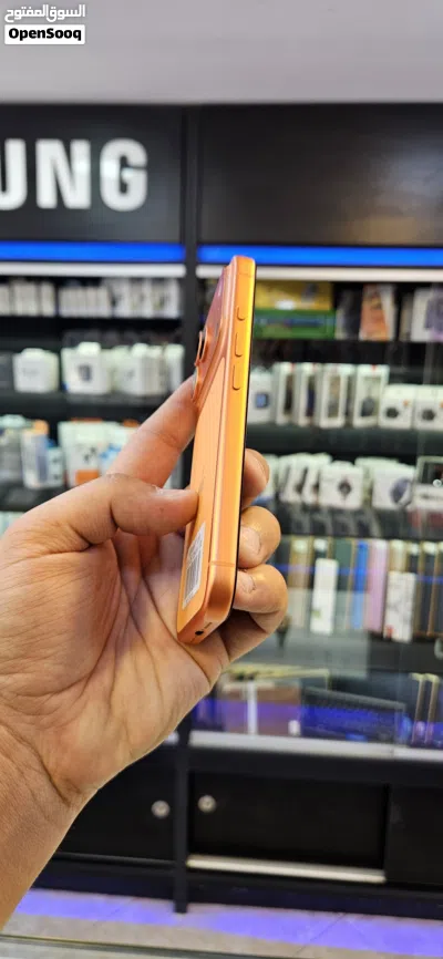 IPHONE 17 PRO 256GB ايفون 17 برو 256 جيجا 3