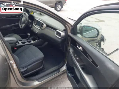 Kia Sorento EX 2
