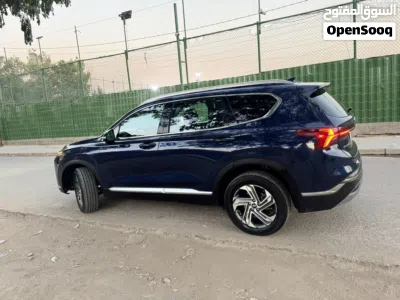 Hyundai Santa Fe SEL Premium 4