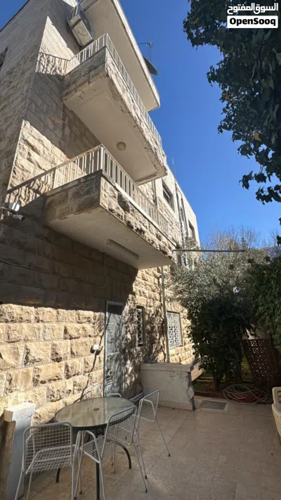 عمارة كاملة للبيع من ثلاث طوابق 4