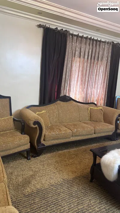 طقم كنب شبه جديد 4