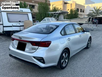 كيا سيراتو GT 4