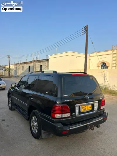 Lexus LX LX 470 3