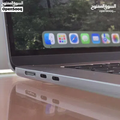 MacBook Air M2 - 15 Inch 4