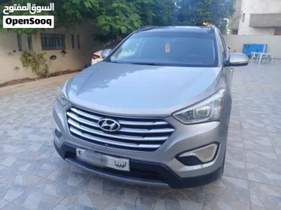 Hyundai Santa Fe Limited 2